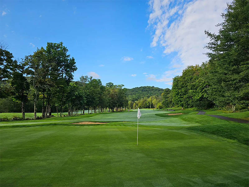 Green Mountain National golf course looking down the fairway
